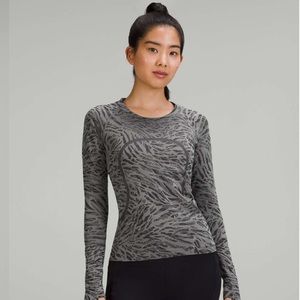 Lululemon Swiftly Tech Long Sleeve Shirt 2.0